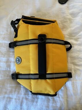 Yellow Reflective Dog Life Jacket with Secure Buckles